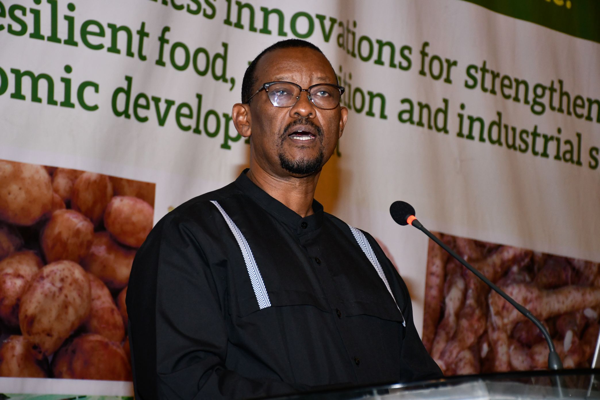 https://istrc.aatf-africa.org/wp-content/uploads/2022/12/DSC1617.jpg