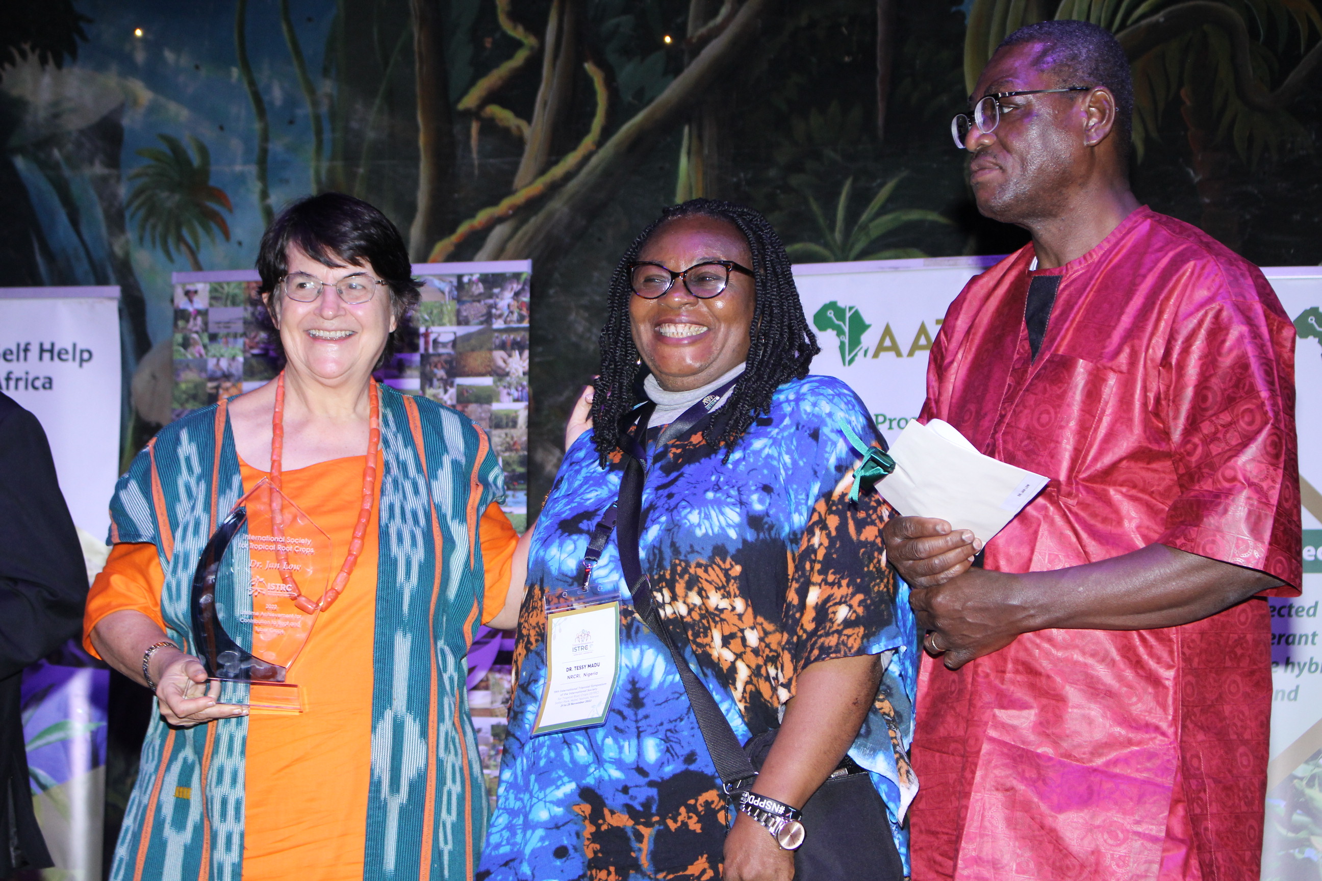 https://istrc.aatf-africa.org/wp-content/uploads/2022/12/IMG_8303.jpg